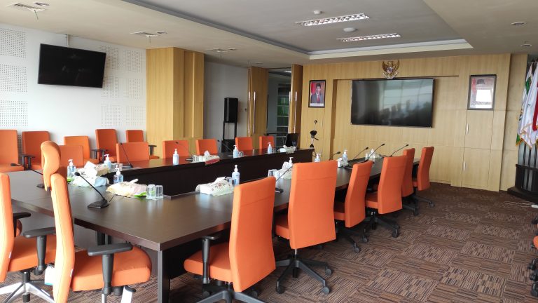 Ruang Rapat Rektor_05