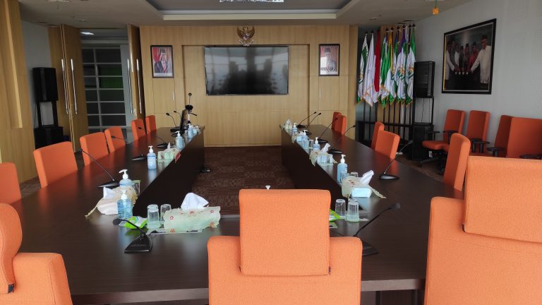 Ruang Rapat Rektor_06