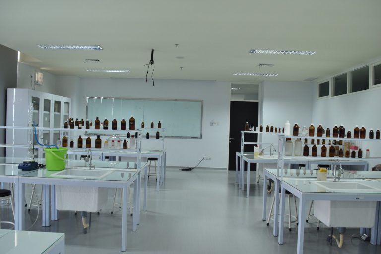 LAB KIMIA & KESEHATAN LINGKUNGAN_03